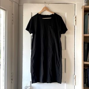 Pact Organic Black Maternity Pocket T-Shirt